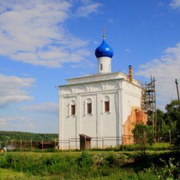 Смотровая площадка у Благовещенской церкви