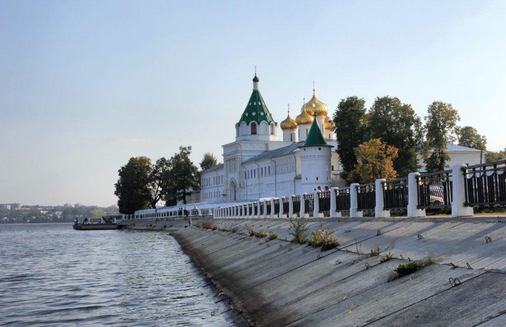 Золотое кольцо России. Список городов и главные достопримечательности