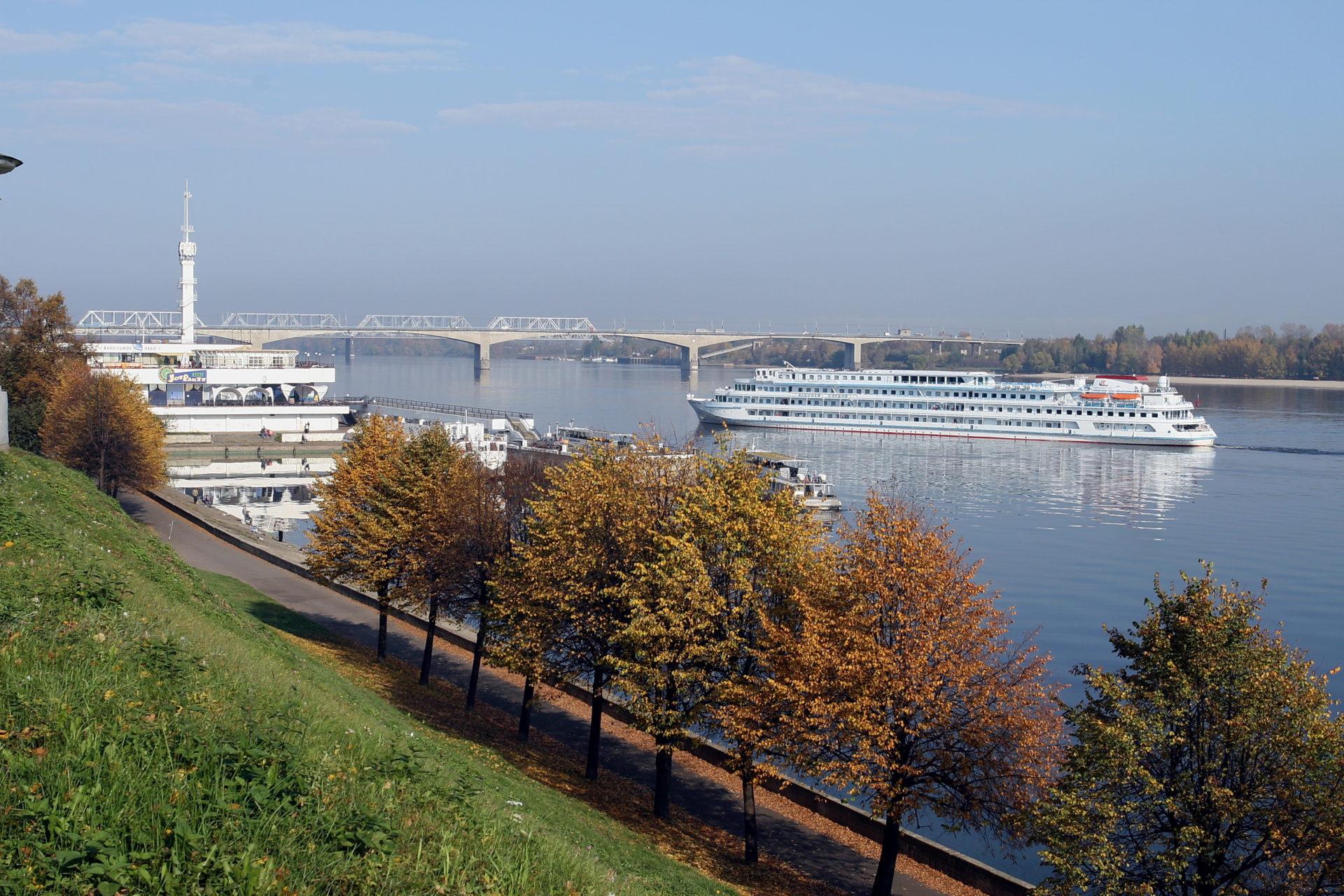 Река волга в ярославле фото