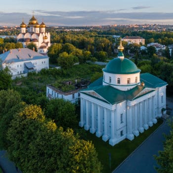 «Ярославская классика»: обзорная экскурсия по городу и посещение Ярославского музея-заповедника